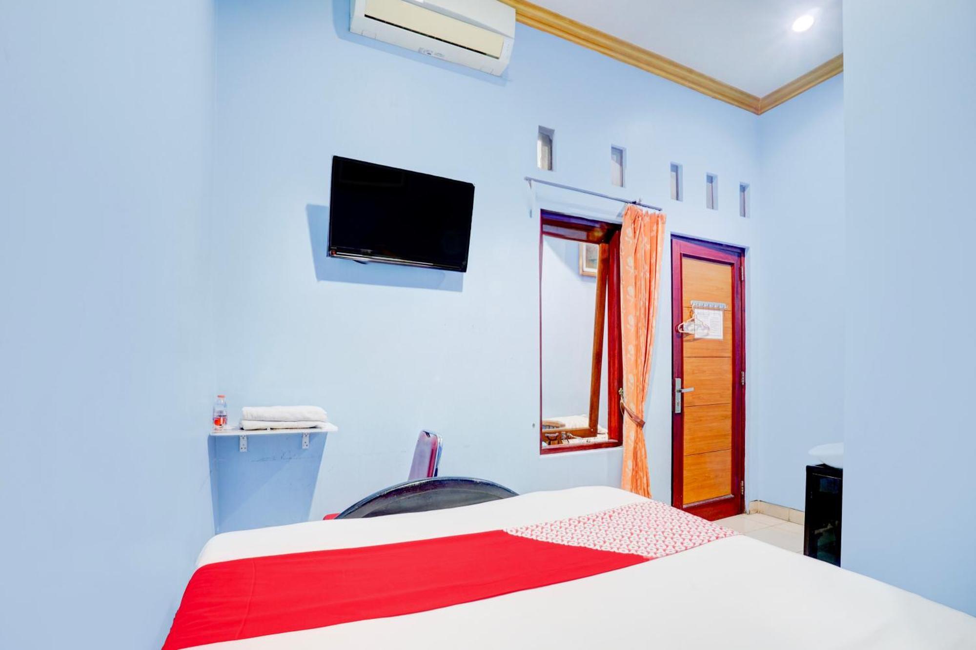 Lamongan Oyo Life 93083 Nova Jaya 3 Homestay Syariah מראה חיצוני תמונה