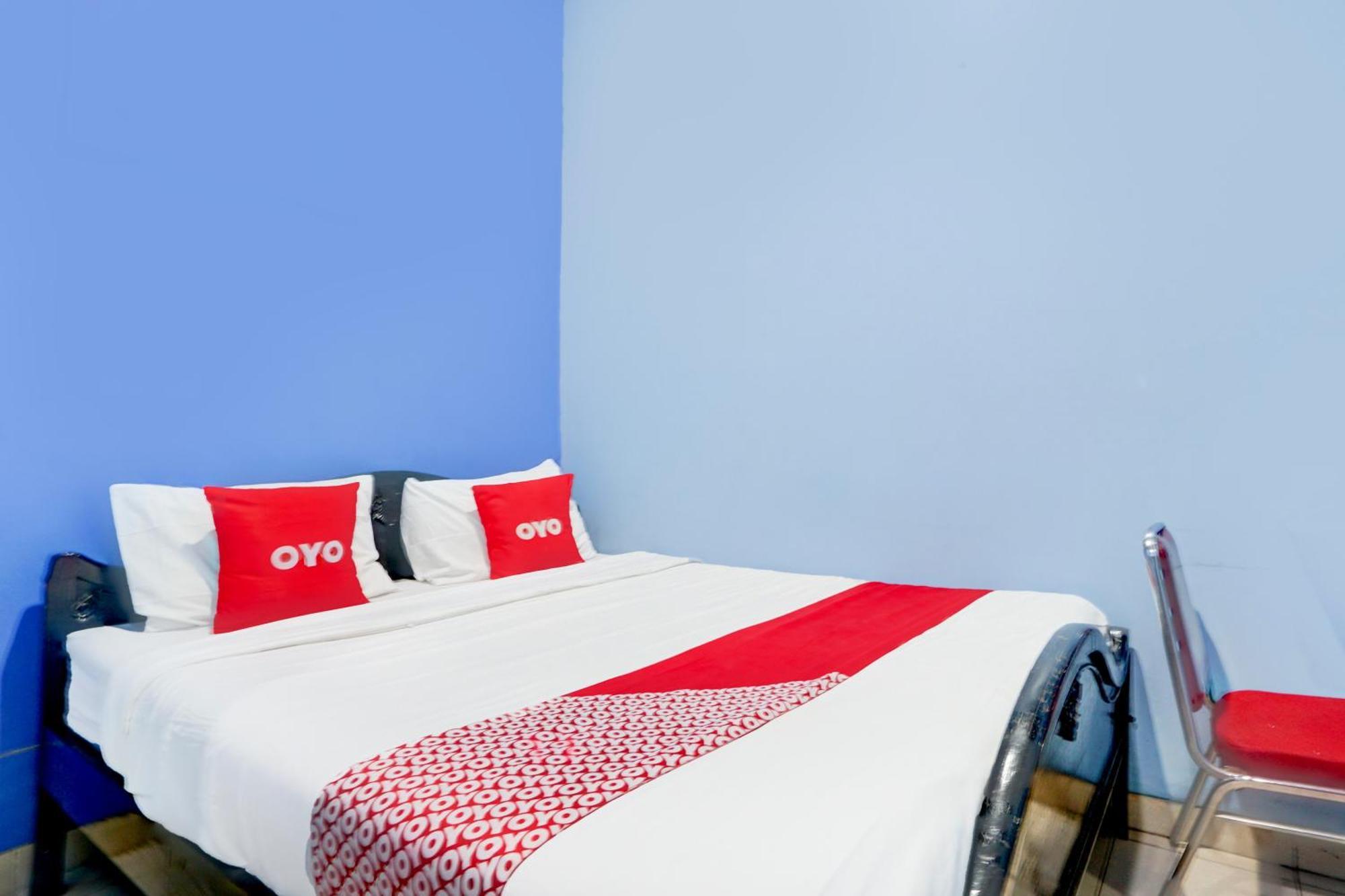 Lamongan Oyo Life 93083 Nova Jaya 3 Homestay Syariah מראה חיצוני תמונה